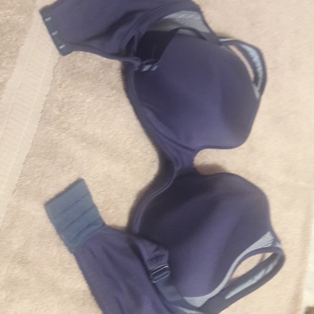 Bali Underwire sports bra